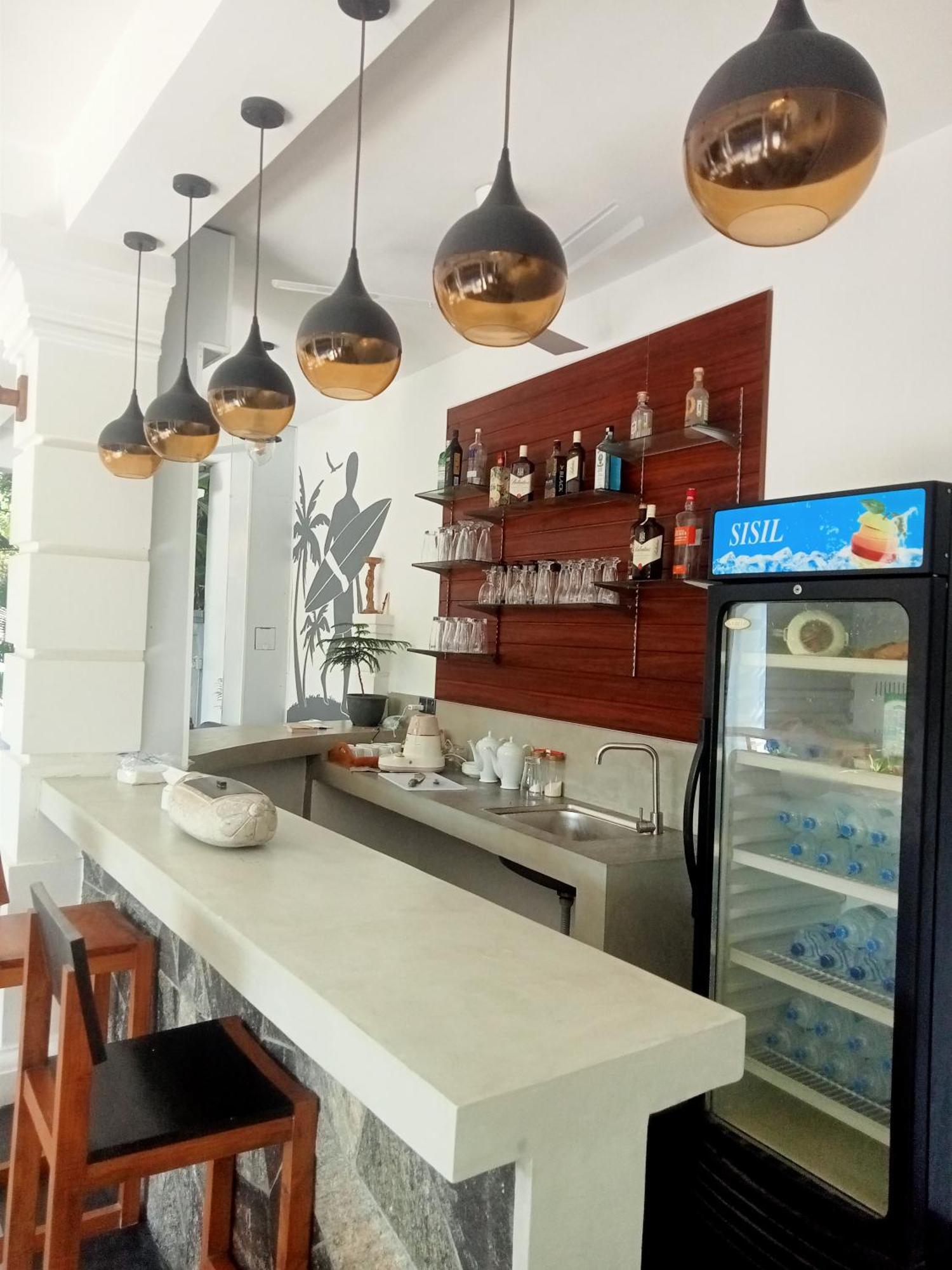 Dew Drop Guest house *